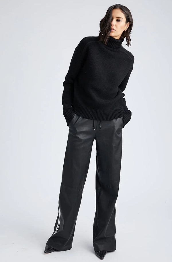 Heavy Cashmere TNeck | Black