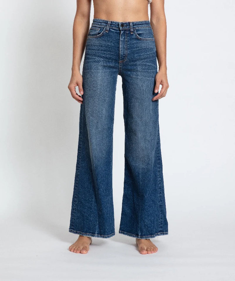 Gunnison Wide Leg Jean