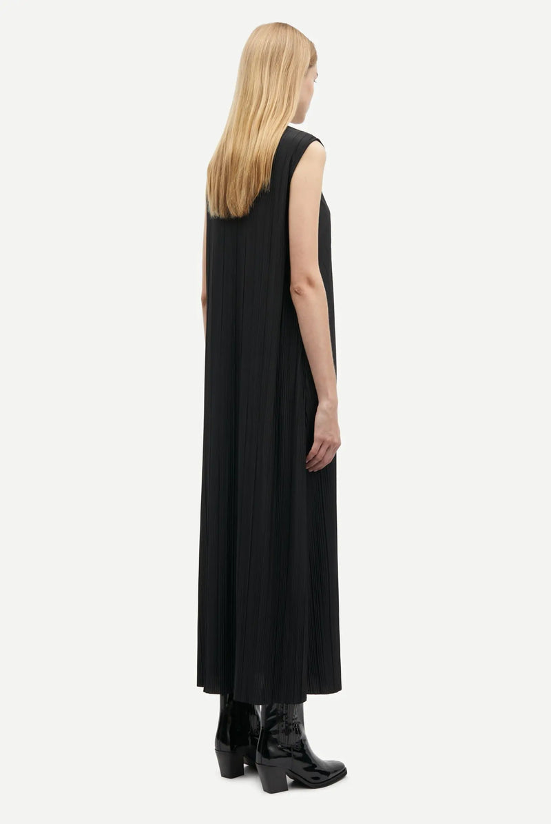 Sauma O-N Dress | Black