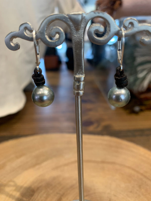 Tahitian Drop Pearl Earring Silver