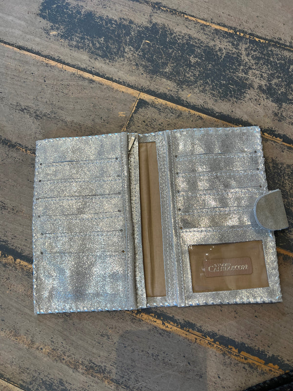 Lao Passport Wallet | Silver