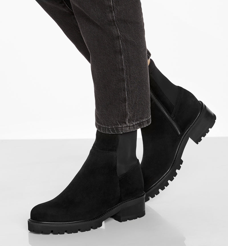COLETTE black leather lace-up ankle boots