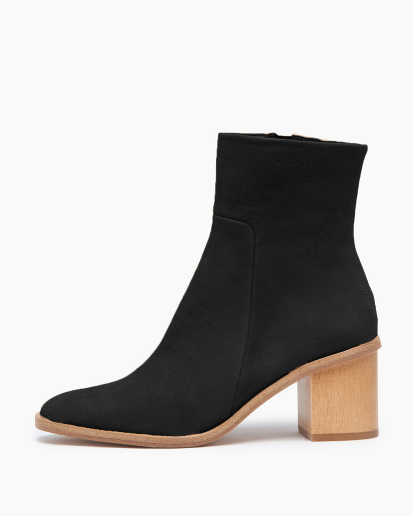 Babe block clearance heel boots